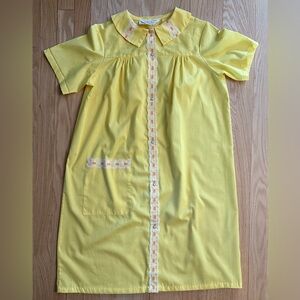 Vintage Sears Koffee Kasual Housecoat Bright Yellow, Size Small (10-12)